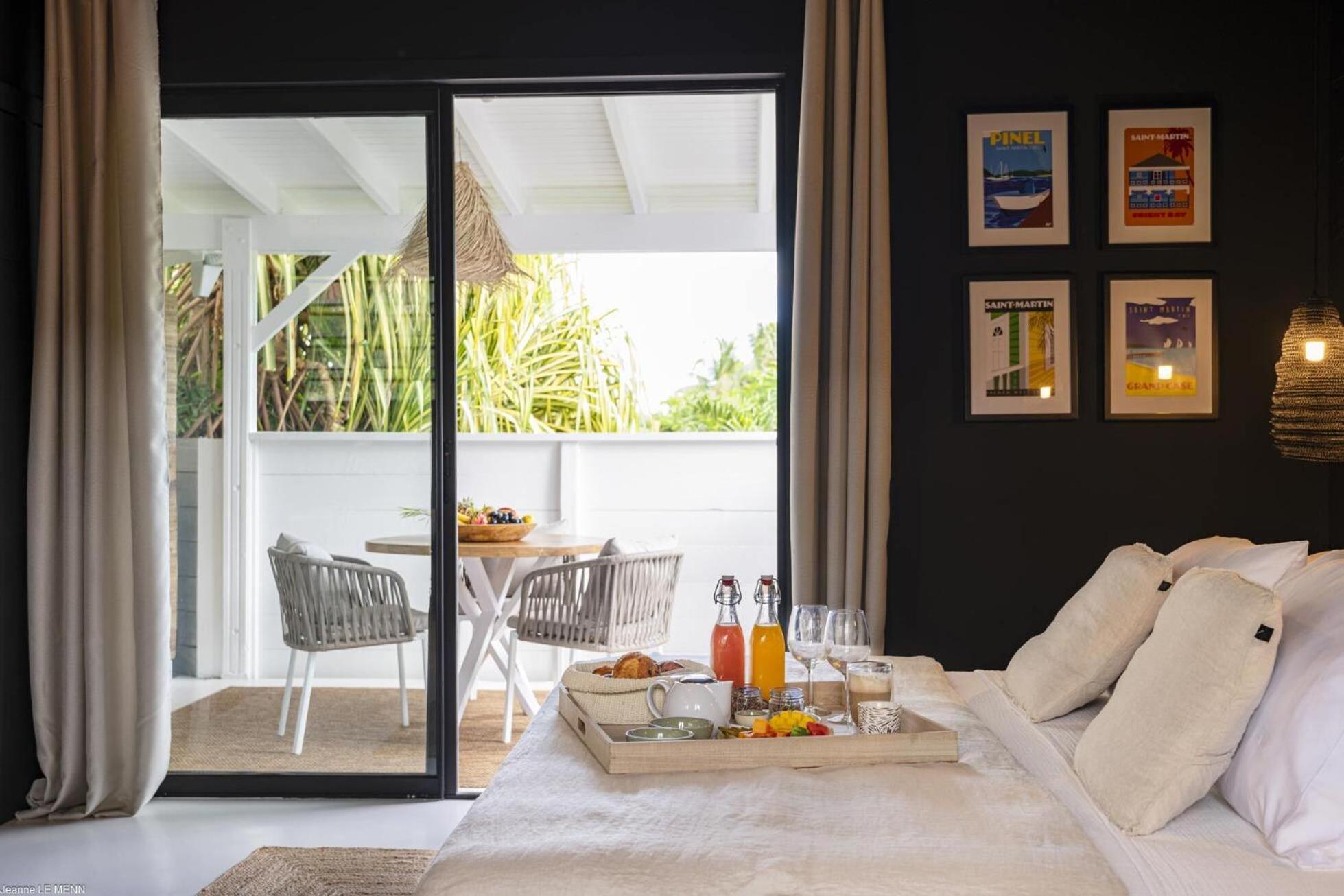 Pomme Cannelle Luxury Suites & Spa Orient Bay Екстер'єр фото